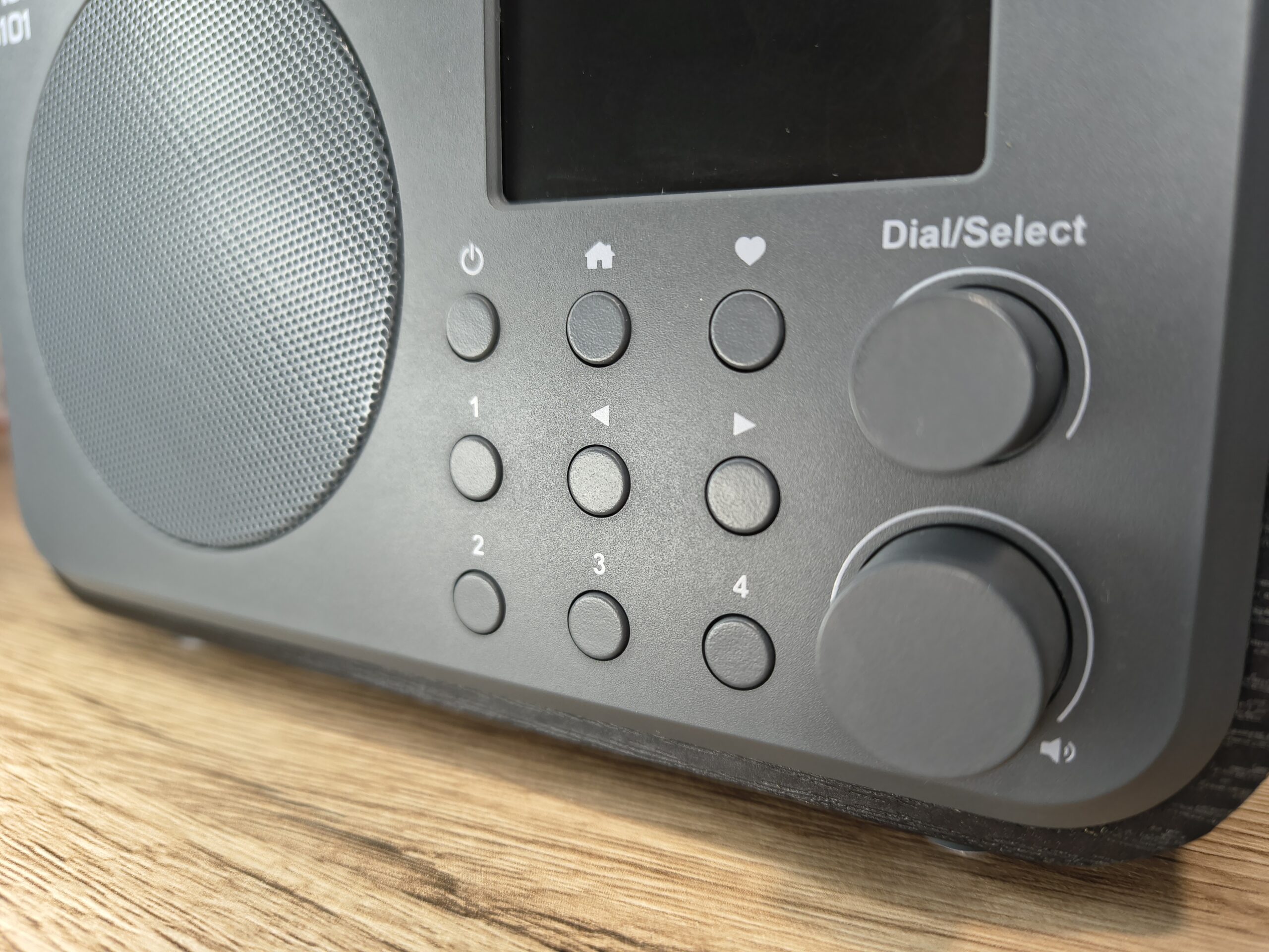 Hybrydowe radio internetowe Ferguson Regent i101 30 Ferguson Regent i101