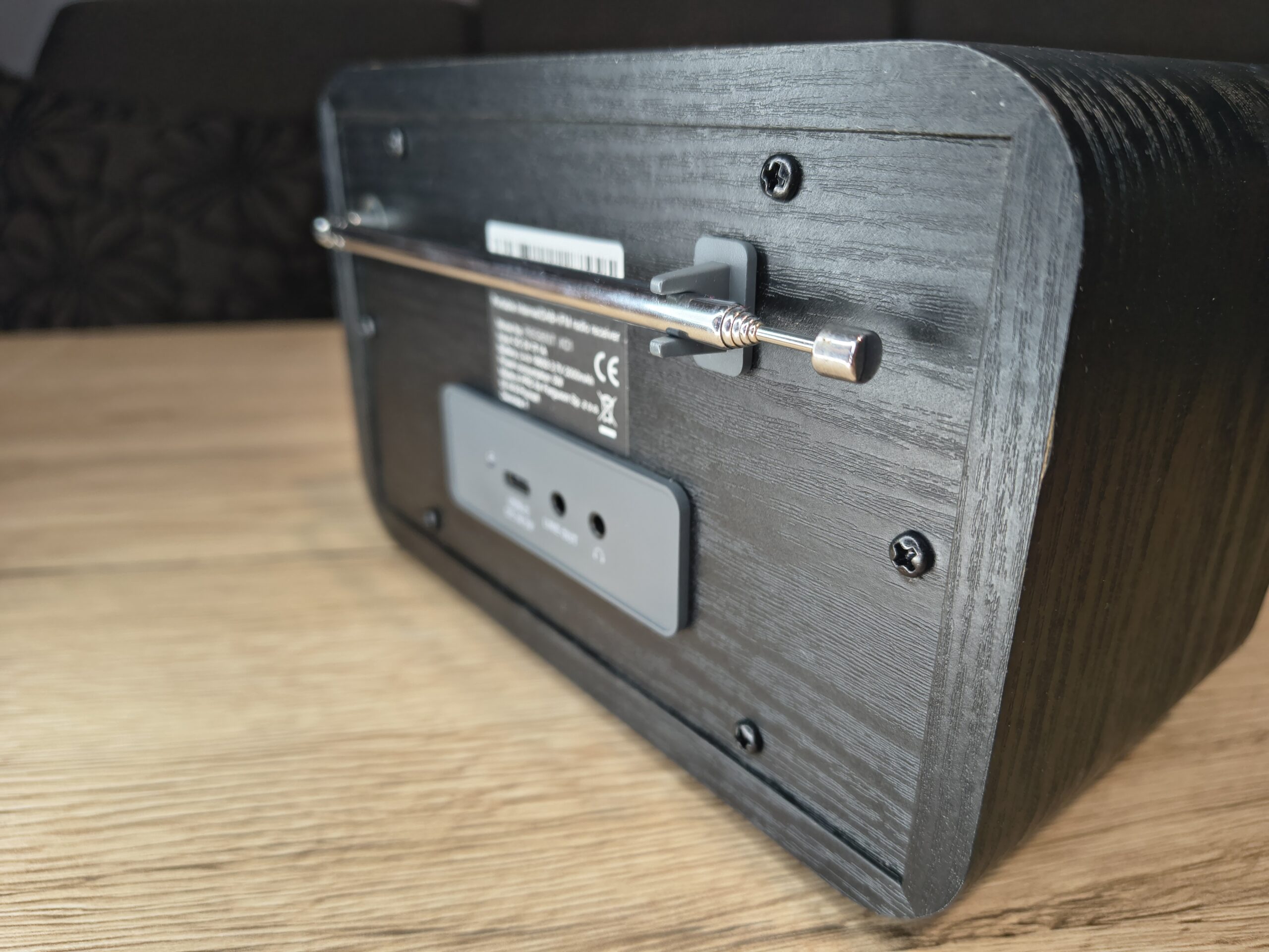 Hybrydowe radio internetowe Ferguson Regent i101 40 Antena Ferguson Regent i101