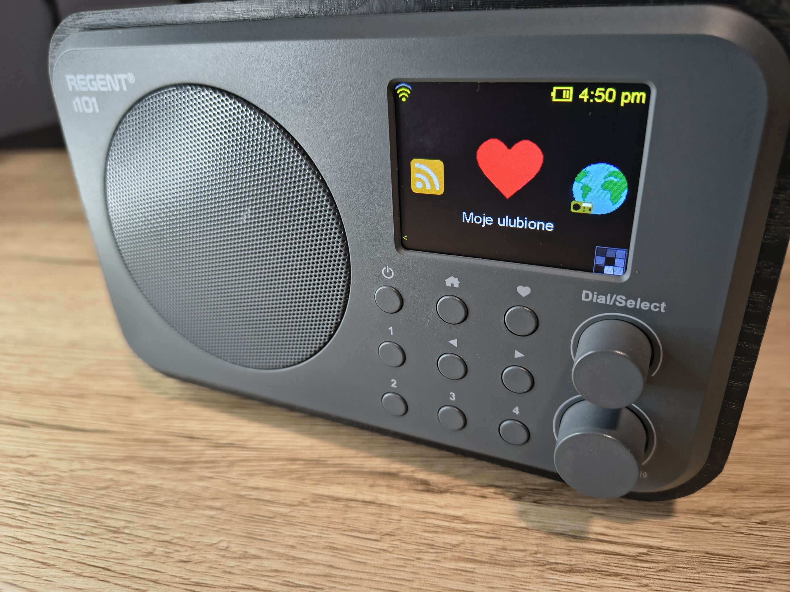 Hybrydowe radio internetowe Ferguson Regent i101 50 Ferguson Regent i101