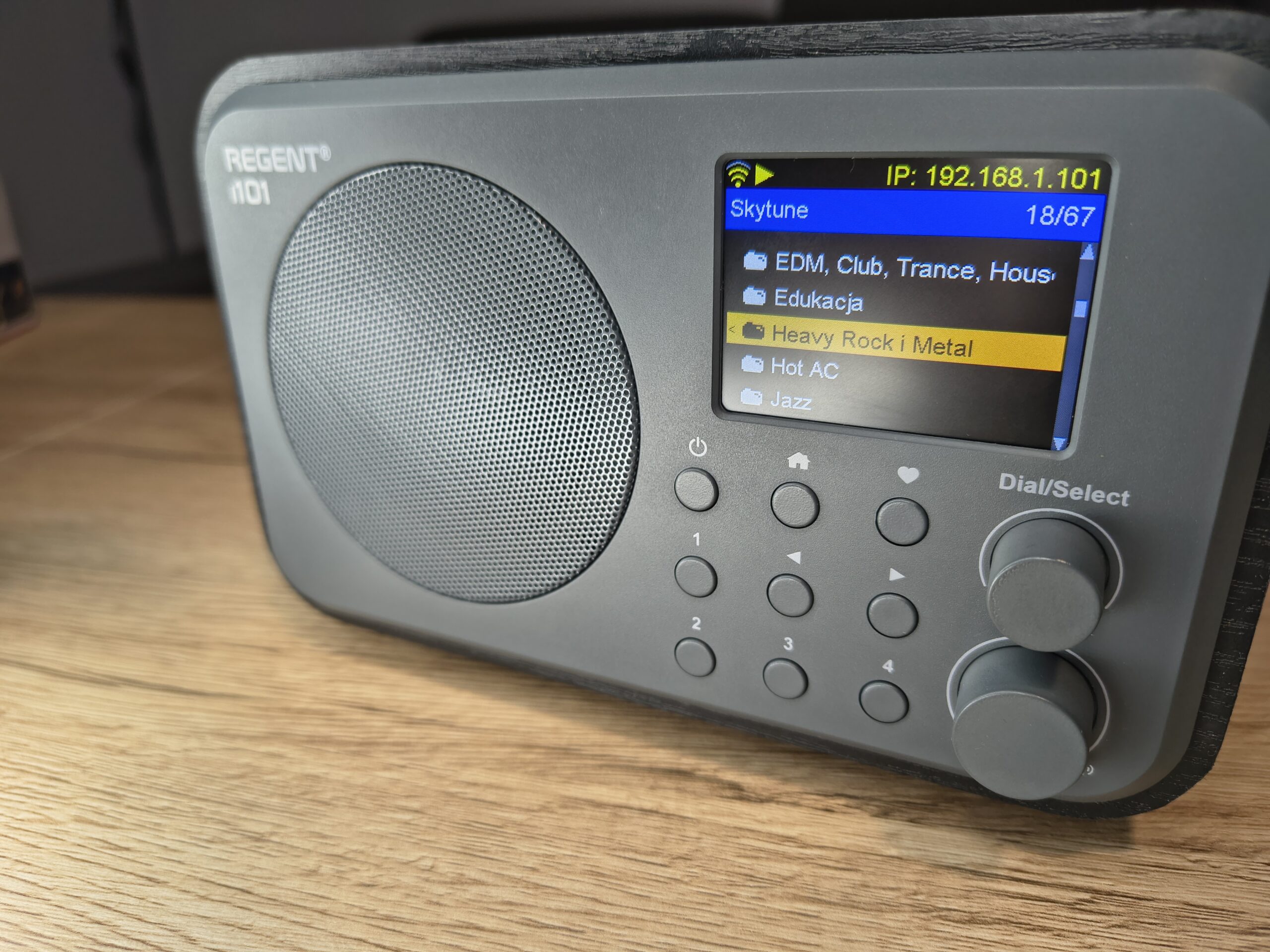 Hybrydowe radio internetowe Ferguson Regent i101 64 Ferguson Regent i101