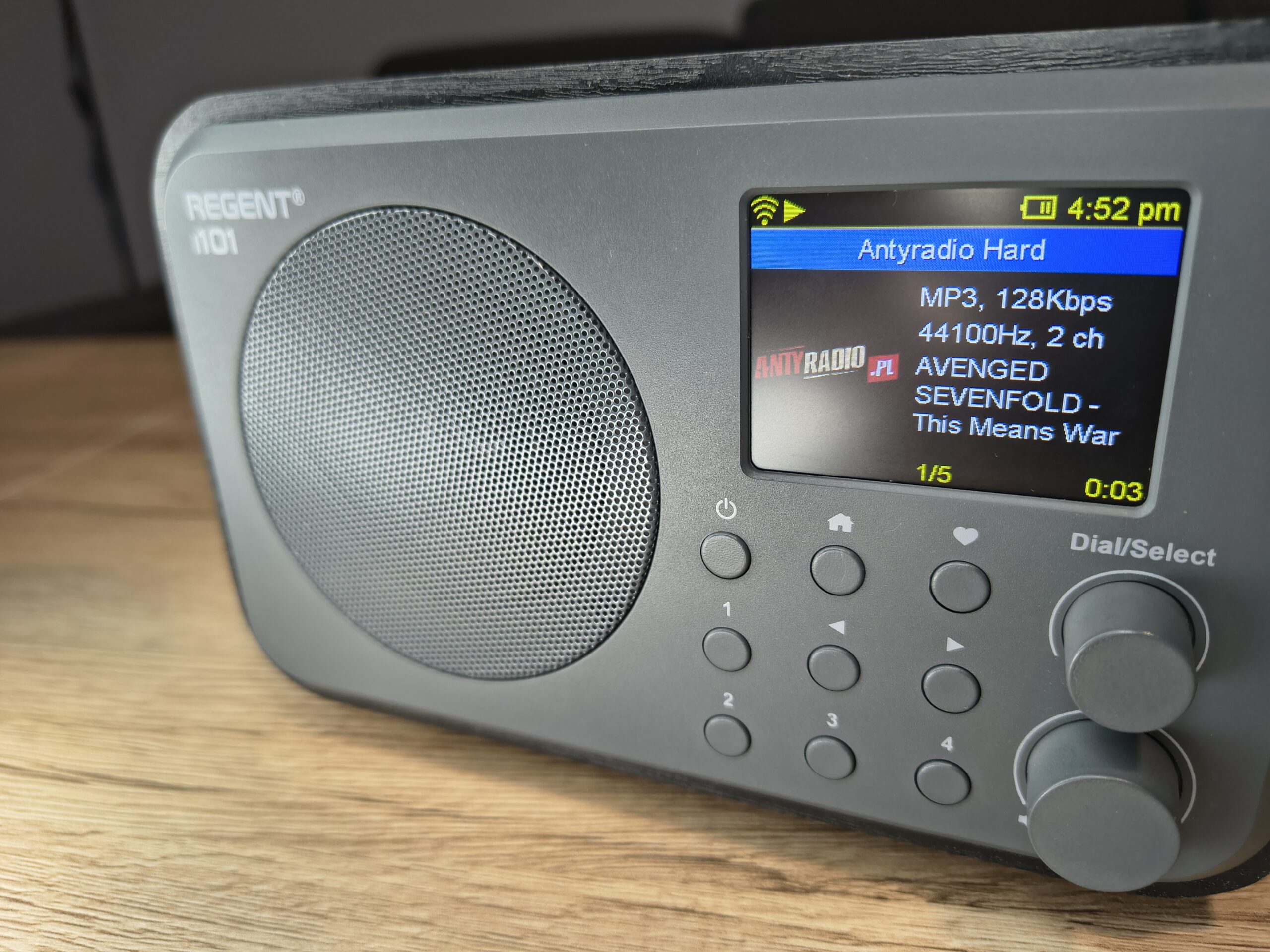 Hybrydowe radio internetowe Ferguson Regent i101 68 Ferguson Regent i101