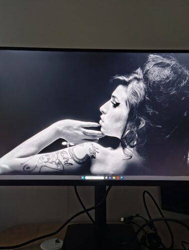 Recenzja AOC Q27E4CV – 27 cali do biura, 120 Hz i 5 lat gwarancji 22 Monitor AOC Q27E4CV