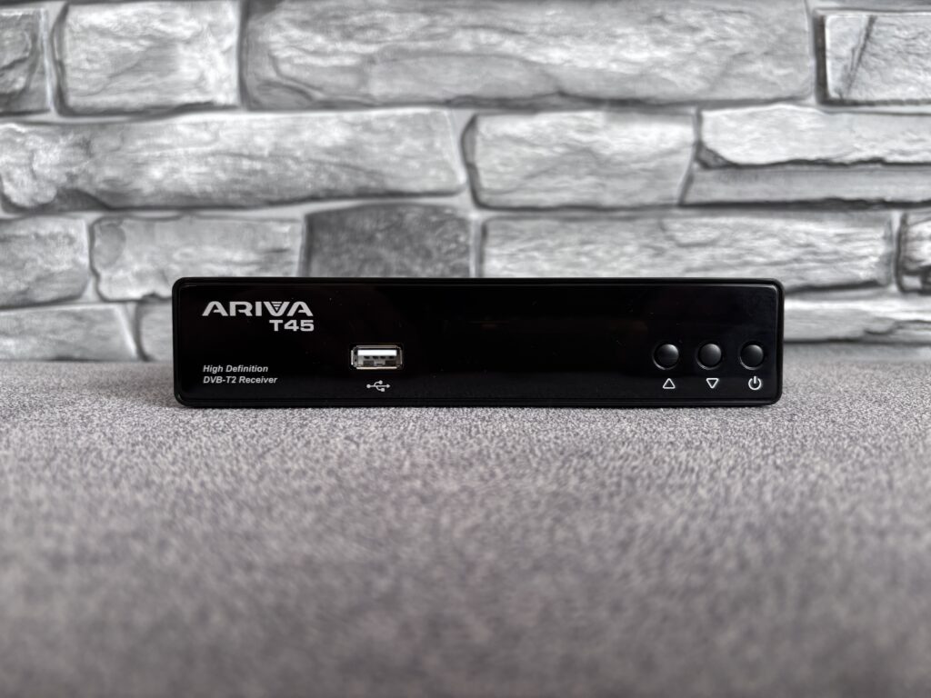 Tuner DVB-T2 Ferguson Ariva T45 35 IMG 4367