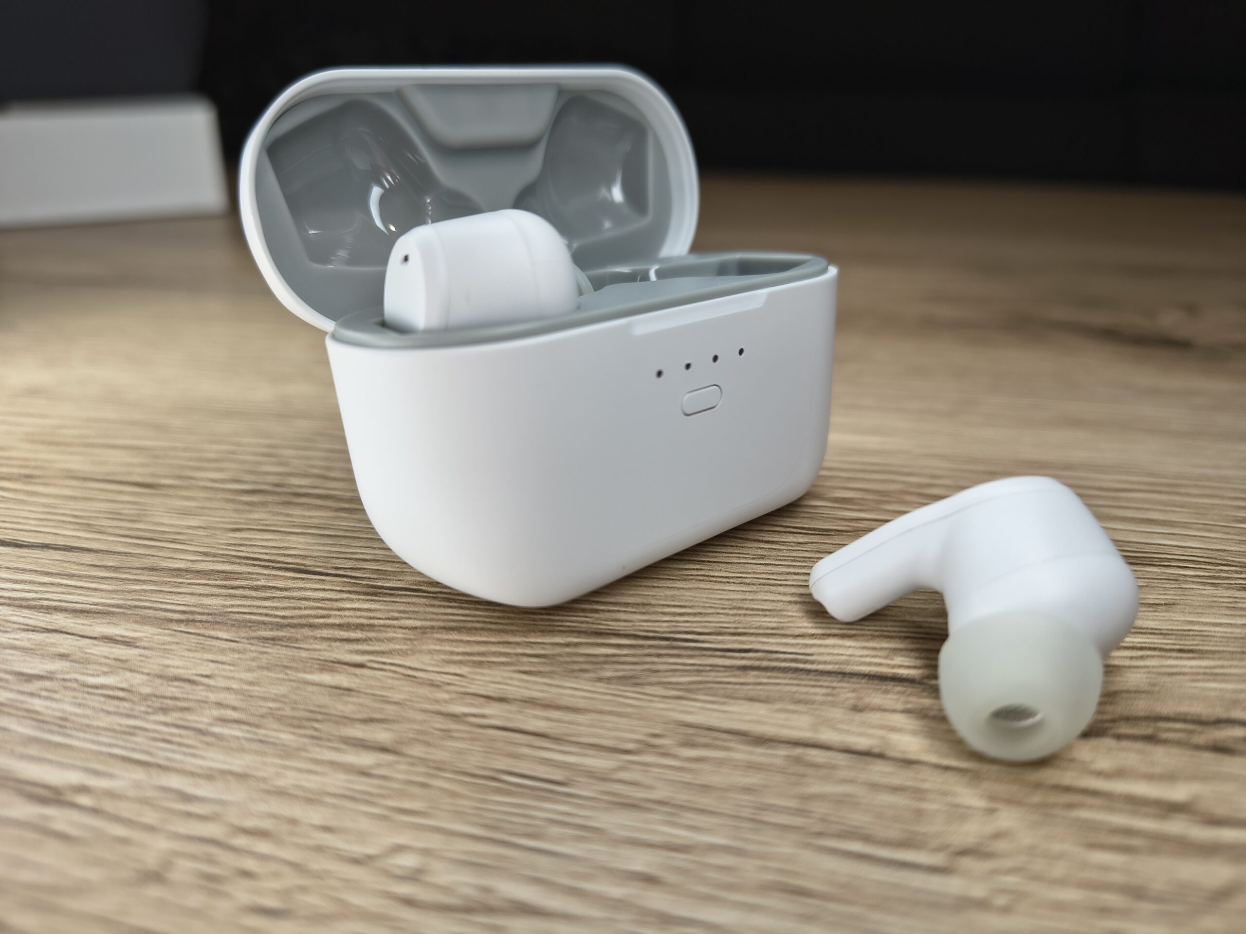 Creative Zen Air Pro na co dzień. Recenzja 36 Słuchawki Creative Zen Air Pro