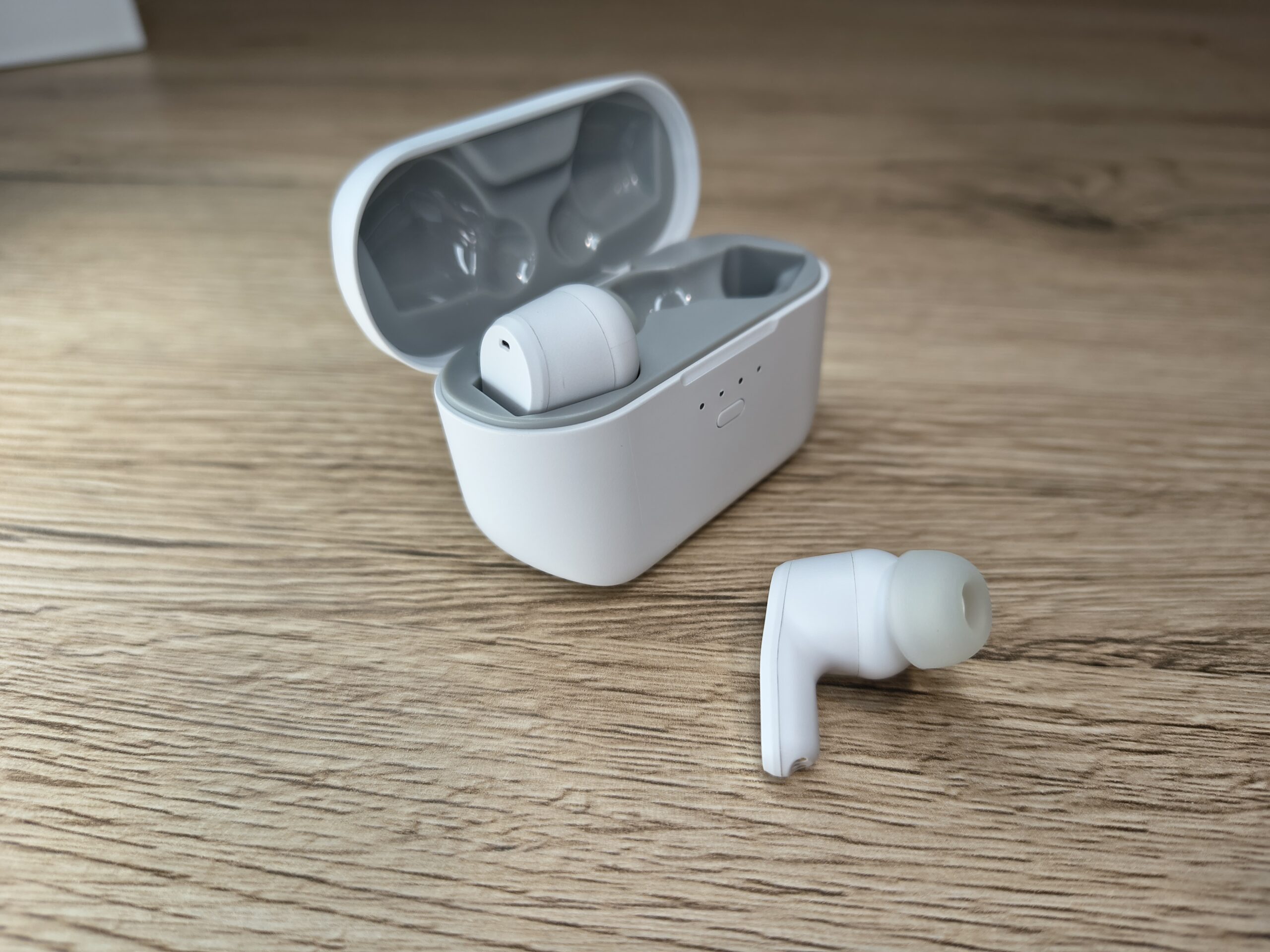 Creative Zen Air Pro na co dzień. Recenzja 30 Słuchawki Creative Zen Air Pro