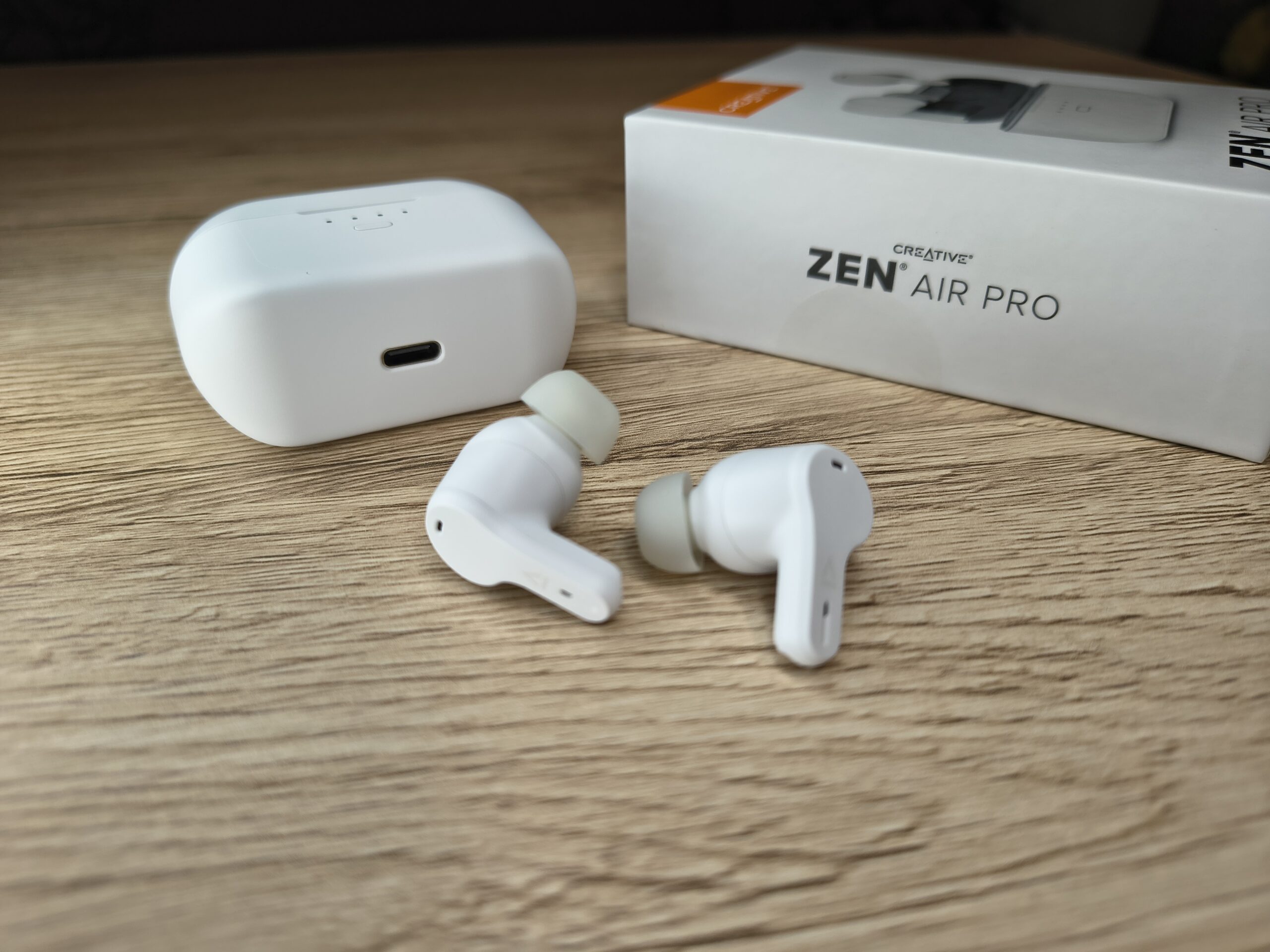 Creative Zen Air Pro na co dzień. Recenzja 40 Słuchawki Creative Zen Air Pro