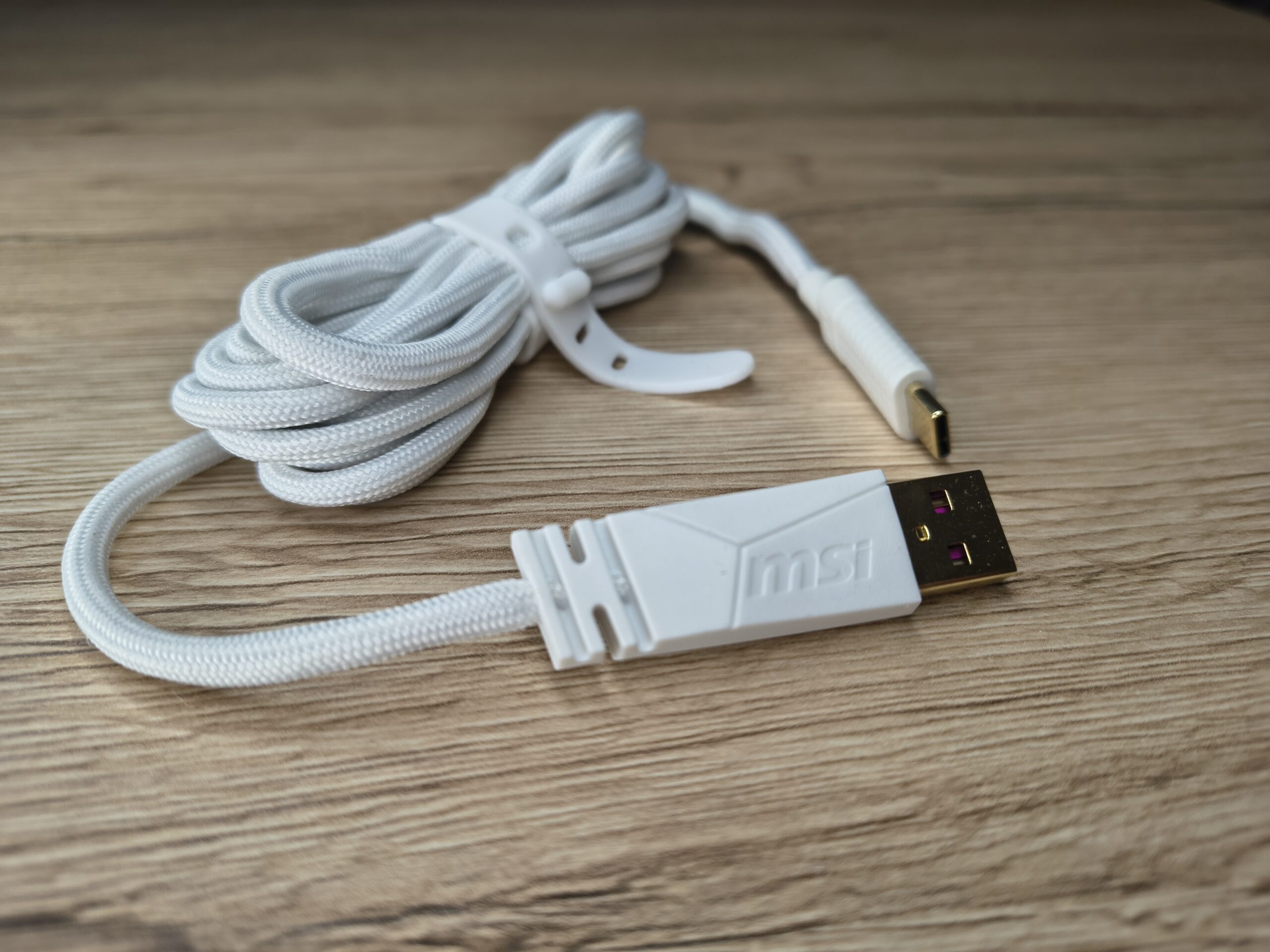 Recenzja MSI Versa 300 Wireless – zwinna i tania myszka gamingowa? 44 IMG 20260303 152014689 HDR scaled