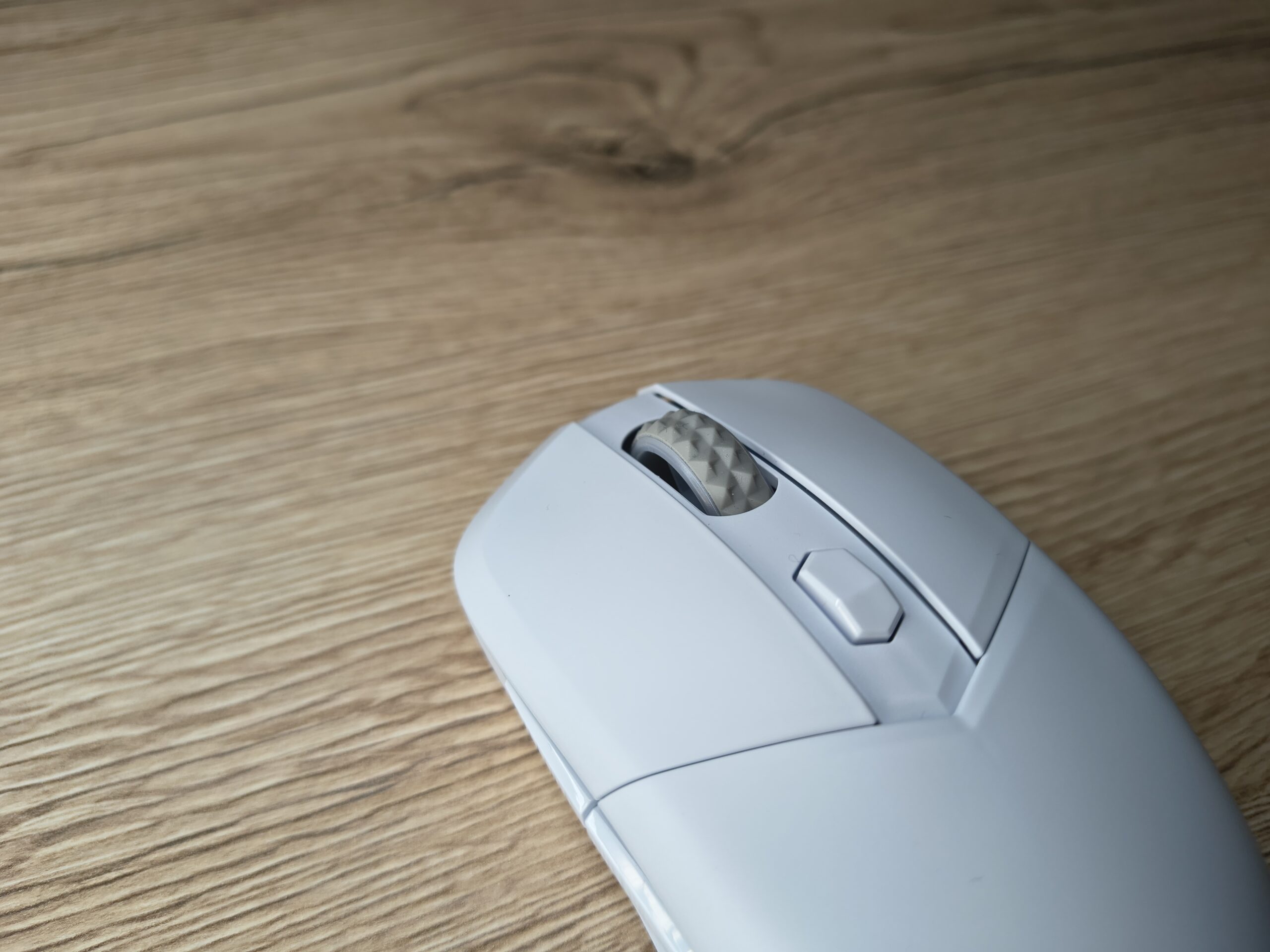 Recenzja MSI Versa 300 Wireless – zwinna i tania myszka gamingowa? 32 Myszka MSI Versa 300 Wireless