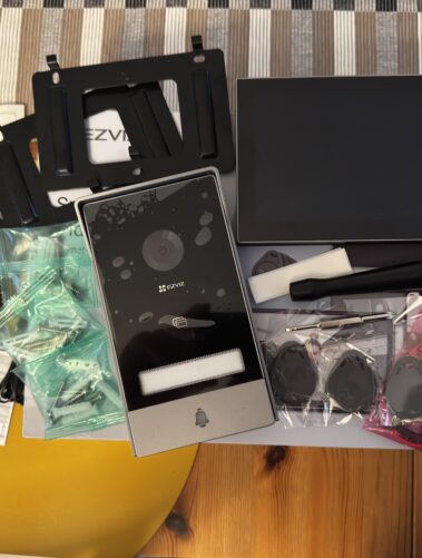 EZVIZ HP7 – test inteligentnego wideodomofonu 2K z ekranem 7" 22 IMG 4381