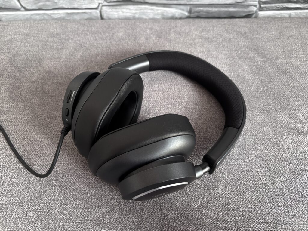 Recenzja słuchawek MSI Maestro 300 72 IMG 4716