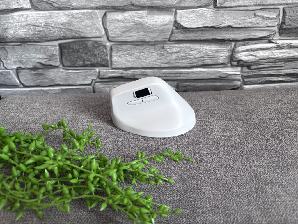 Keychron M5 White – recenzja pionowej myszy ergonomicznej 48 IMG 4770