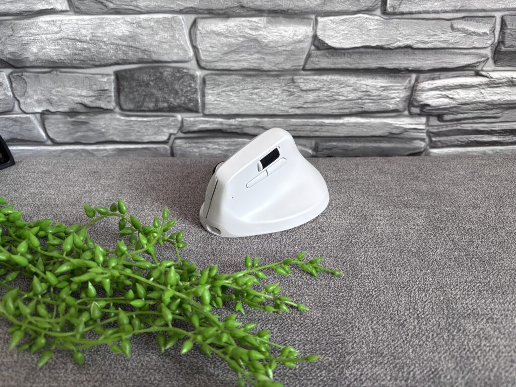 Keychron M5 White – recenzja pionowej myszy ergonomicznej 50 IMG 4771