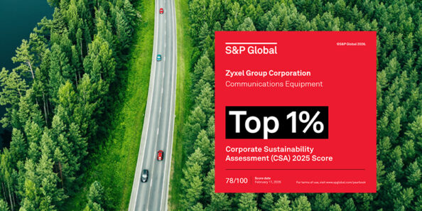 Zyxel Group w ścisłej światowej czołówce rankingu S&P Sustainability Yearbook 2026 45 Grafika informacyjna Zyxel Networks przedstawiająca widok z lotu ptaka na krętą drogę prowadzącą przez gęsty, zielony las. Po prawej stronie znajduje się czerwony baner z logiem S&P Global oraz informacją o wyróżnieniu Zyxel Group Corporation w kategorii „Top 1%” w badaniu Corporate Sustainability Assessment (CSA) 2025. Podano wynik 78/100 punktów z datą 11 lutego 2026 r.