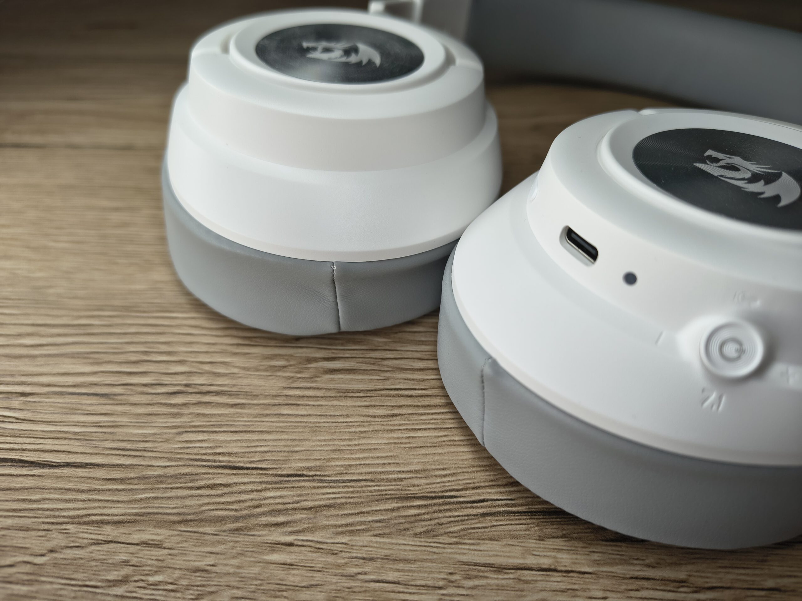 Słuchawki REDRAGON Spectra Pro H889WG – na bogato w niskiej cenie? 54 Słuchawki REDRAGON Spectra Pro H889WG