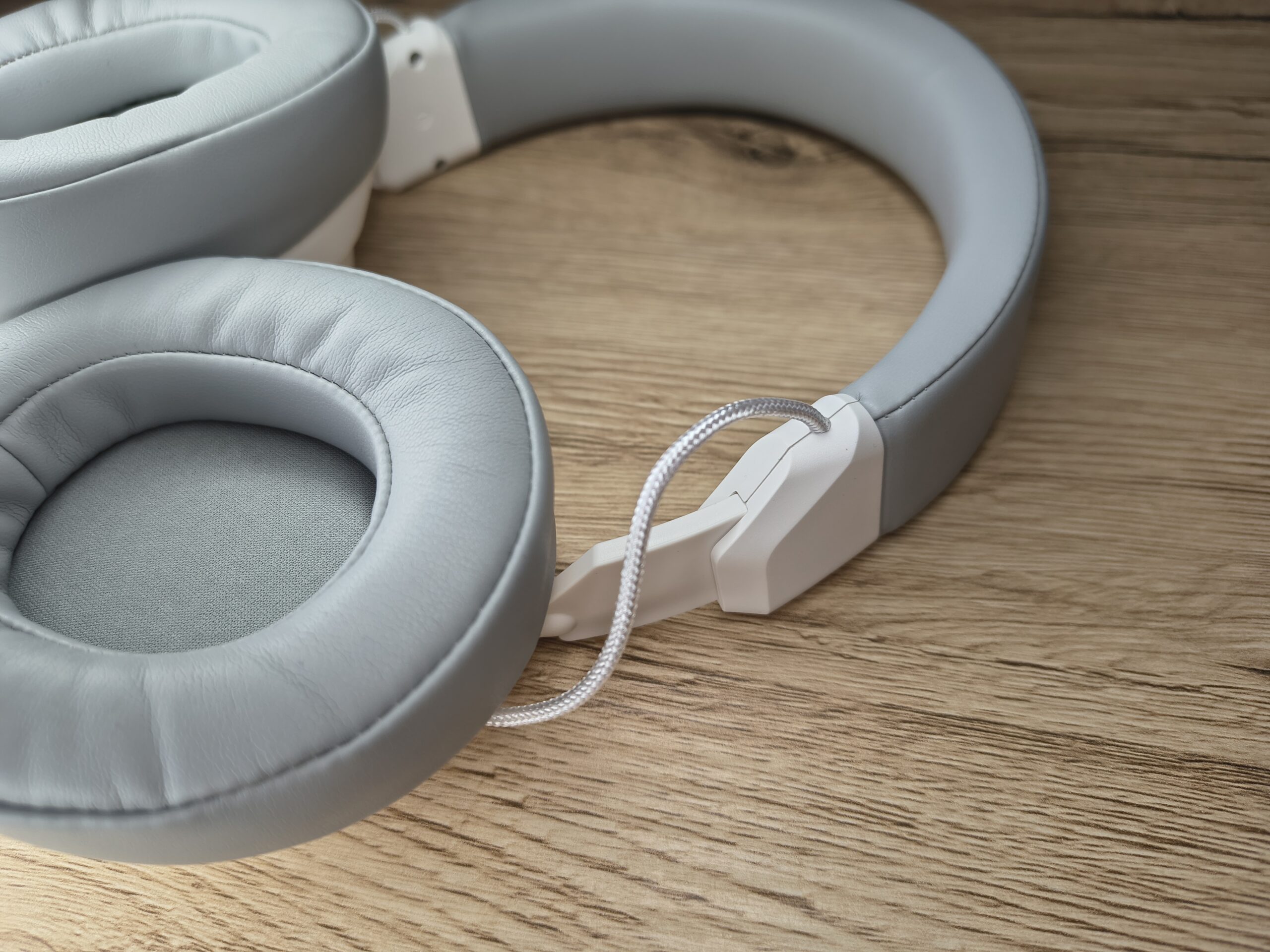 Słuchawki REDRAGON Spectra Pro H889WG – na bogato w niskiej cenie? 58 Słuchawki REDRAGON Spectra Pro H889WG