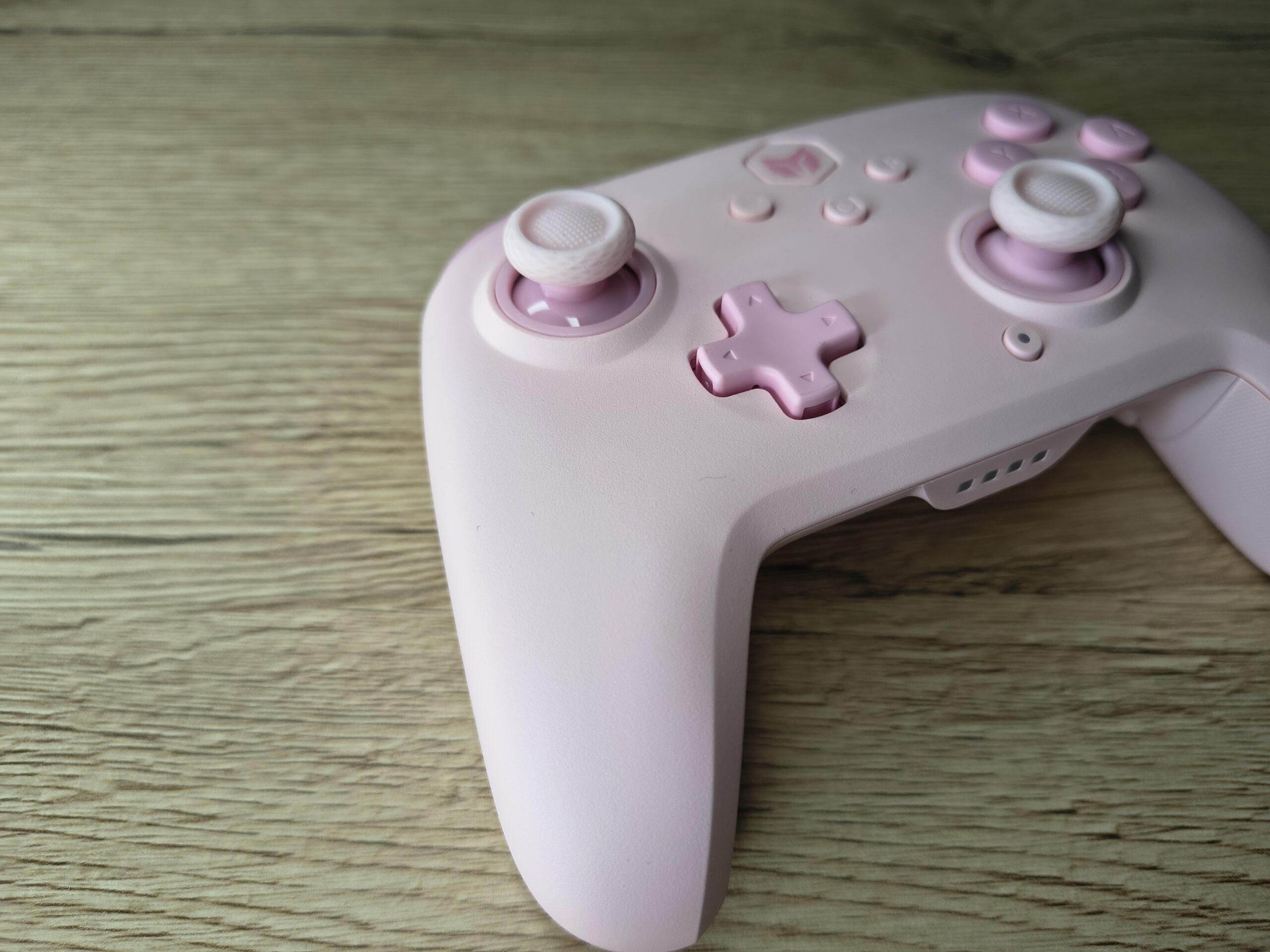 Recenzja BIGBIG WON CHOCO (różowy pad gamingowy) 28 BIGBIG WON CHOCO