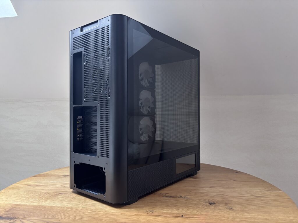 Recenzja Modecom Volcano AQ400 ARGB Midi 22 IMG 5152