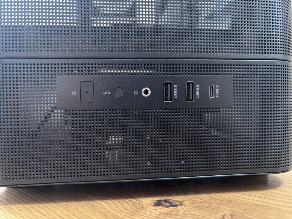 Recenzja Modecom Volcano AQ400 ARGB Midi 48 IMG 5160