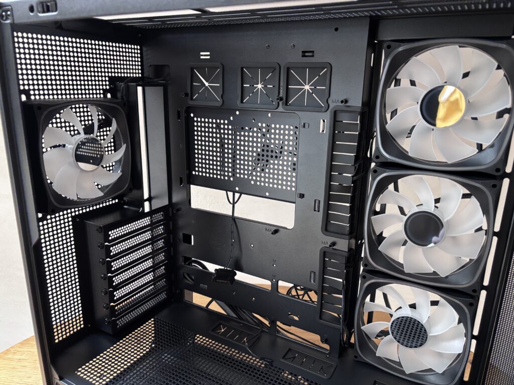 Recenzja Modecom Volcano AQ400 ARGB Midi 78 IMG 5178