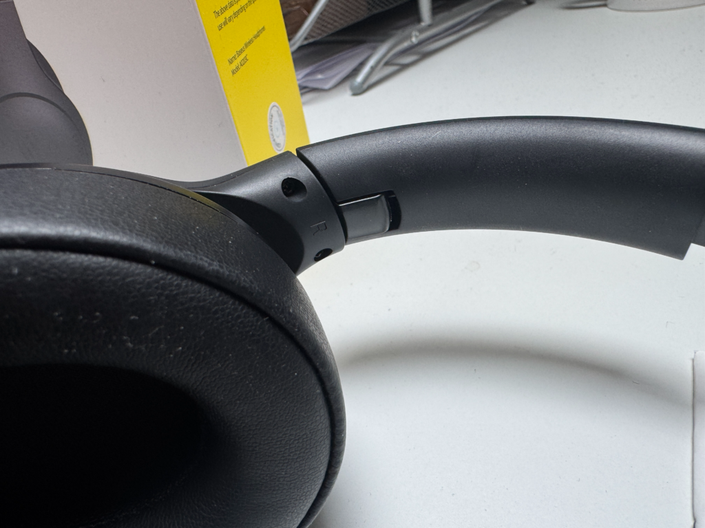 Baseus BH1 Lite – recenzja i test słuchawek z Bluetooth 6.0 i SuperBass za 80zł 24 IMG 5488