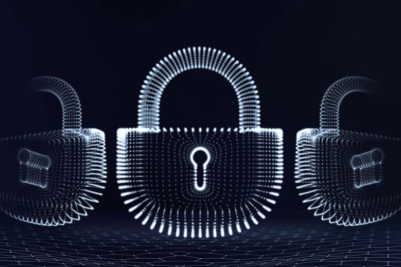 Zabezpieczenie sieci zgodnie z Dyrektywą NIS2 - zaproszenie na webinar 18 Cyfrowe kłódki na granatowym tle