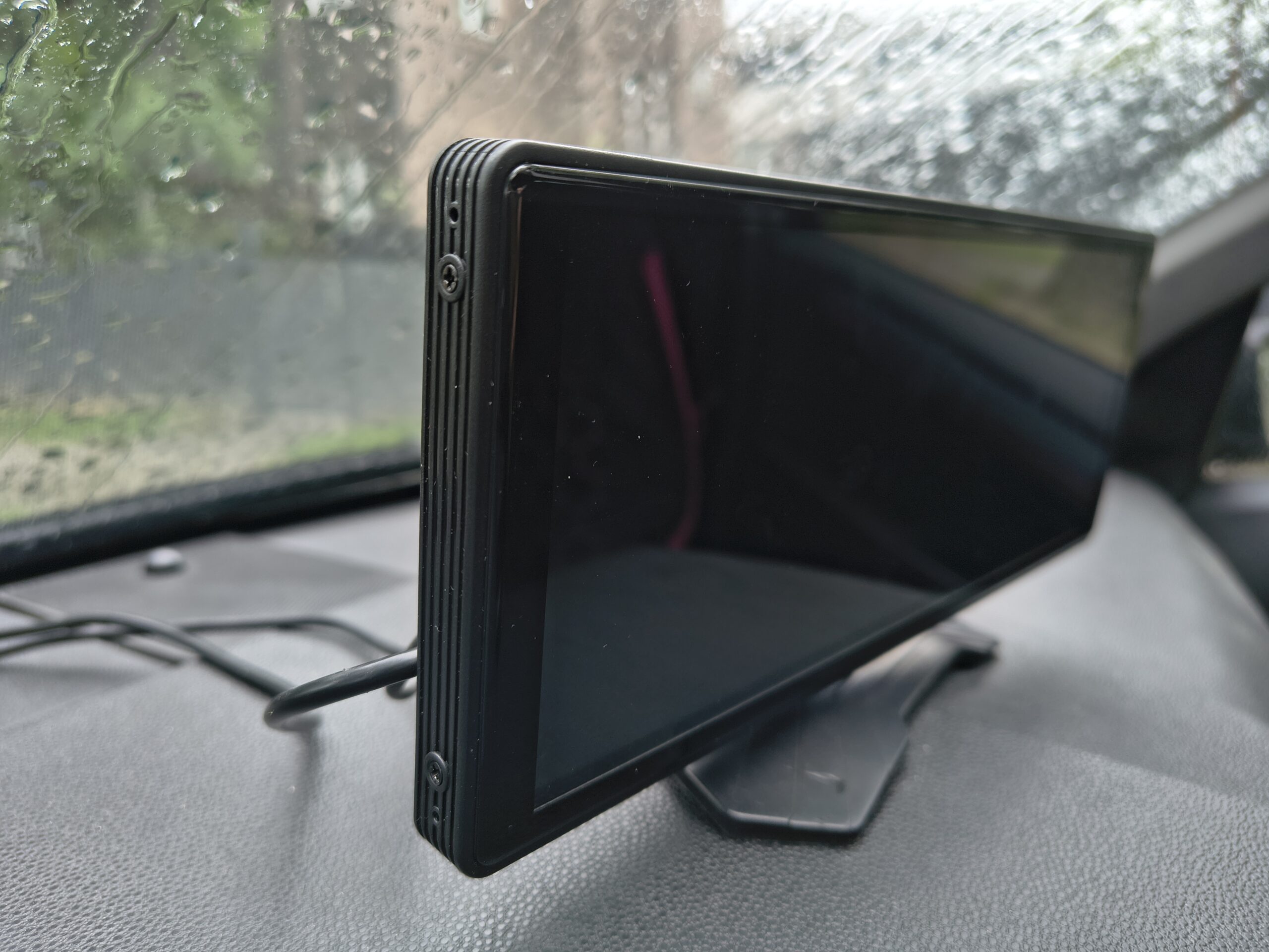 NAVITEL DS1020 – recenzja samochodowego ekranu z CarPlay i Android Auto 5 NAVITEL DS1020
