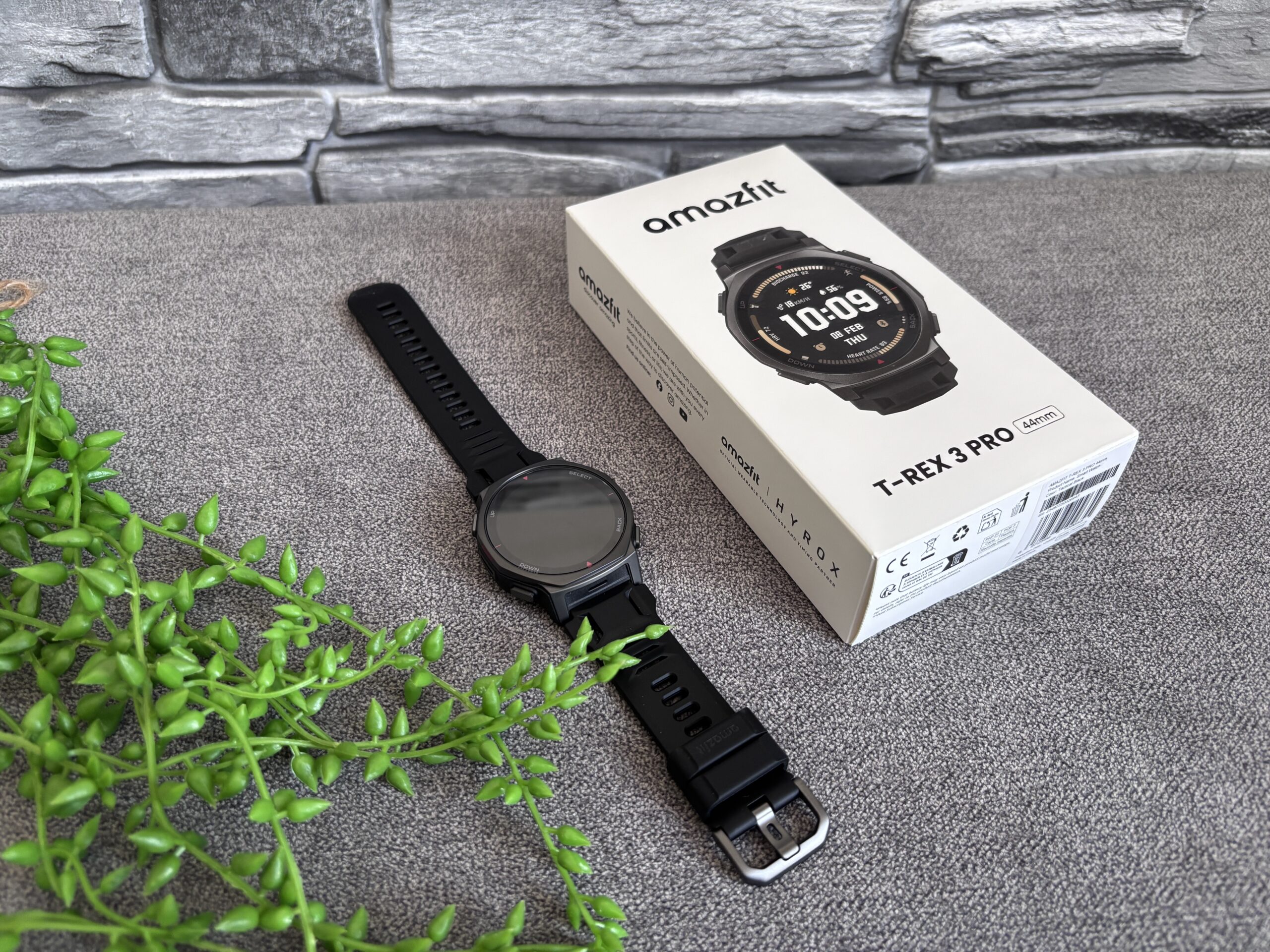 Recenzja Amazfit T-Rex 3 Pro 44 mm Tactical Black czyli mniejszy, czarny twardziel