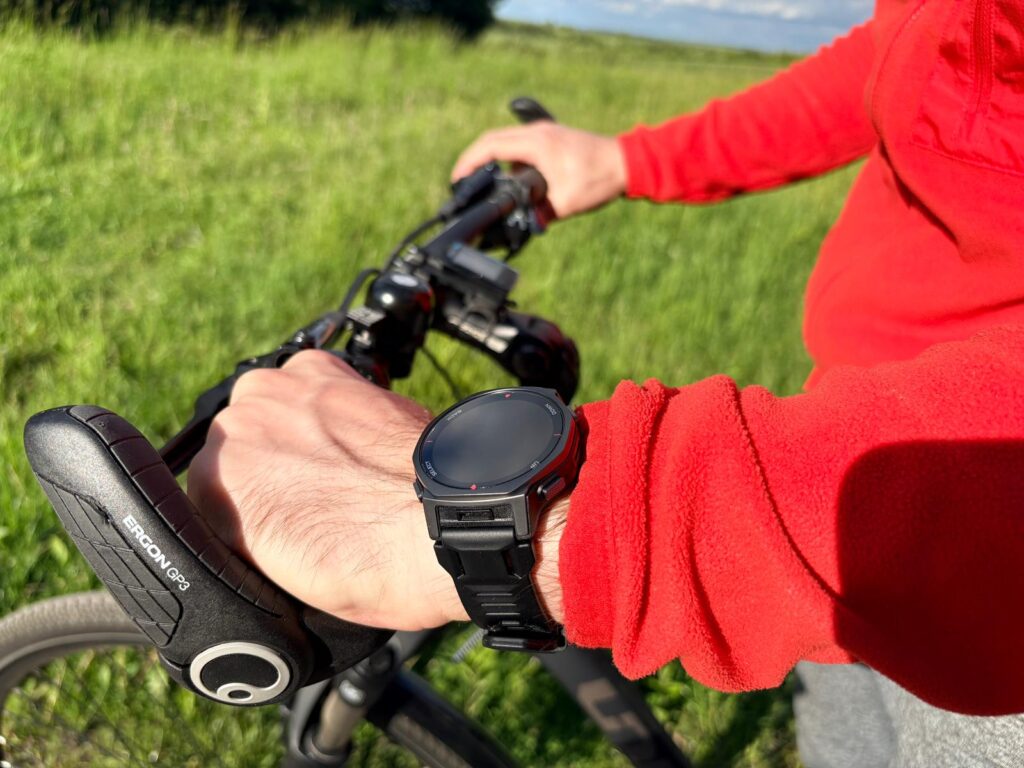 Recenzja Amazfit T-Rex 3 Pro 44 mm Tactical Black czyli mniejszy, czarny twardziel 44 Użytkowanie