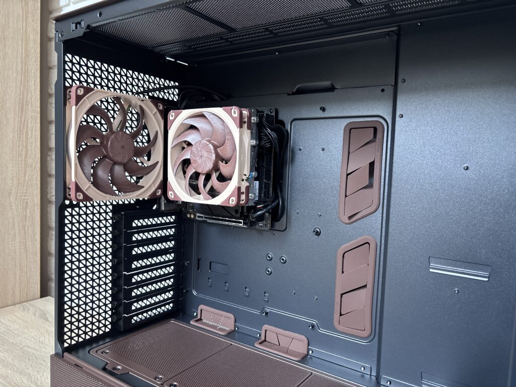 Mały ITX w wielkim kolosie