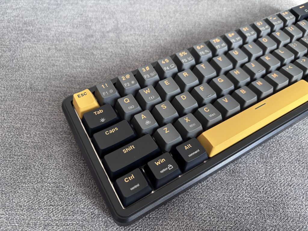 Marvo Magma M40 Magnetic - magnetyczna klawiatura 8K w cenie zwykłego mechanika 7 Układ klawiszy