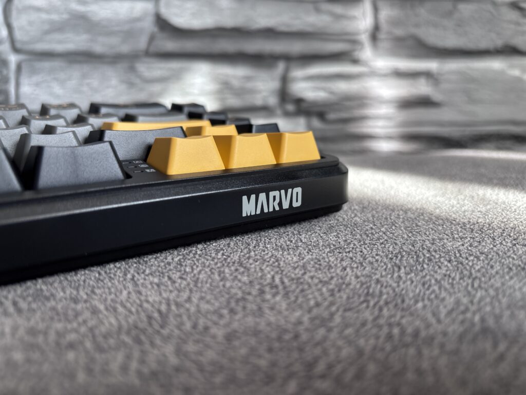 Marvo Magma M40 Magnetic - magnetyczna klawiatura 8K w cenie zwykłego mechanika 12 Logo Marvo