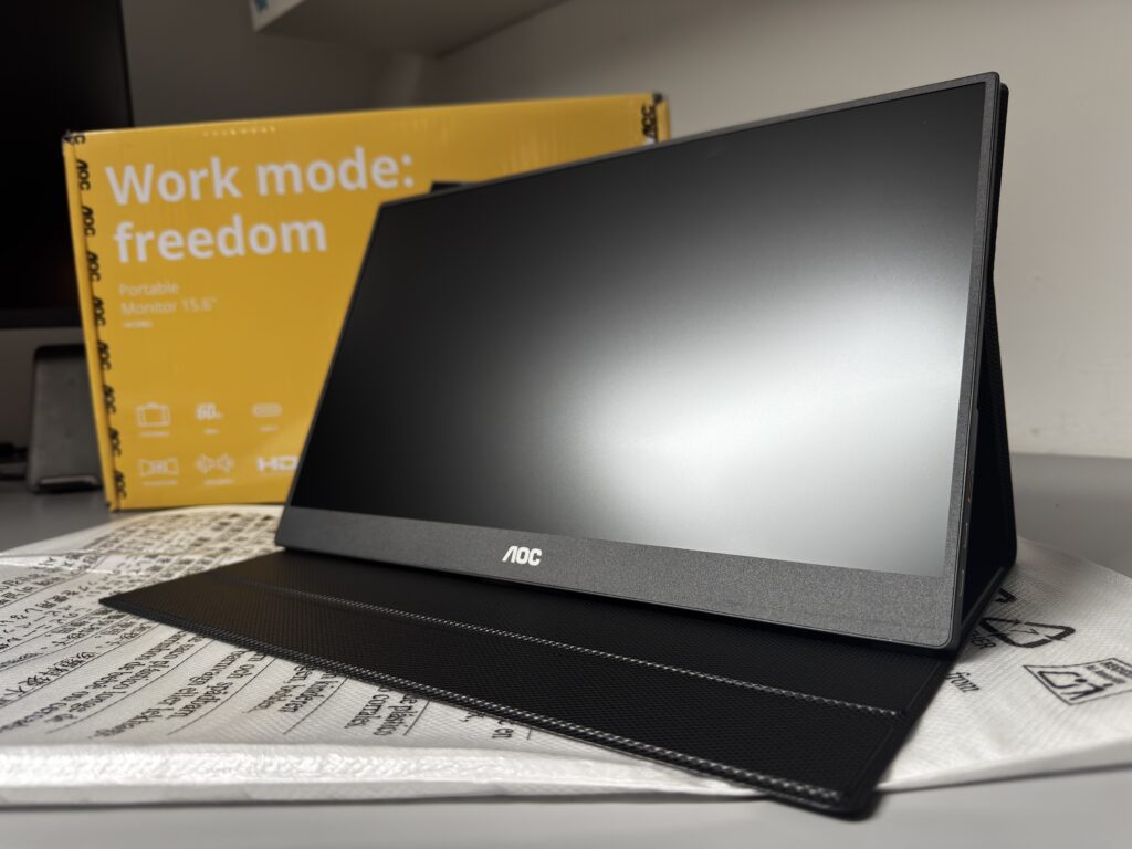 AOC 16T20E2 – recenzja przenośnego monitora IPS Full HD, lekki, praktyczny i tani 5 IMG 6312