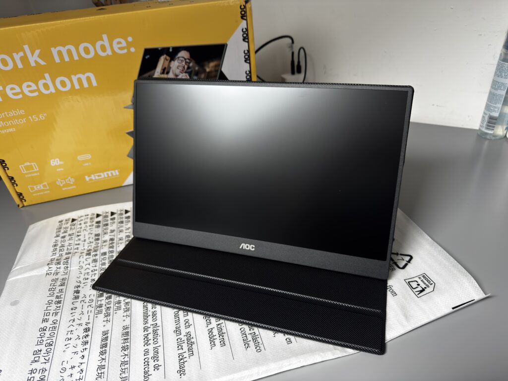 AOC 16T20E2 – recenzja przenośnego monitora IPS Full HD, lekki, praktyczny i tani 4 IMG 6313