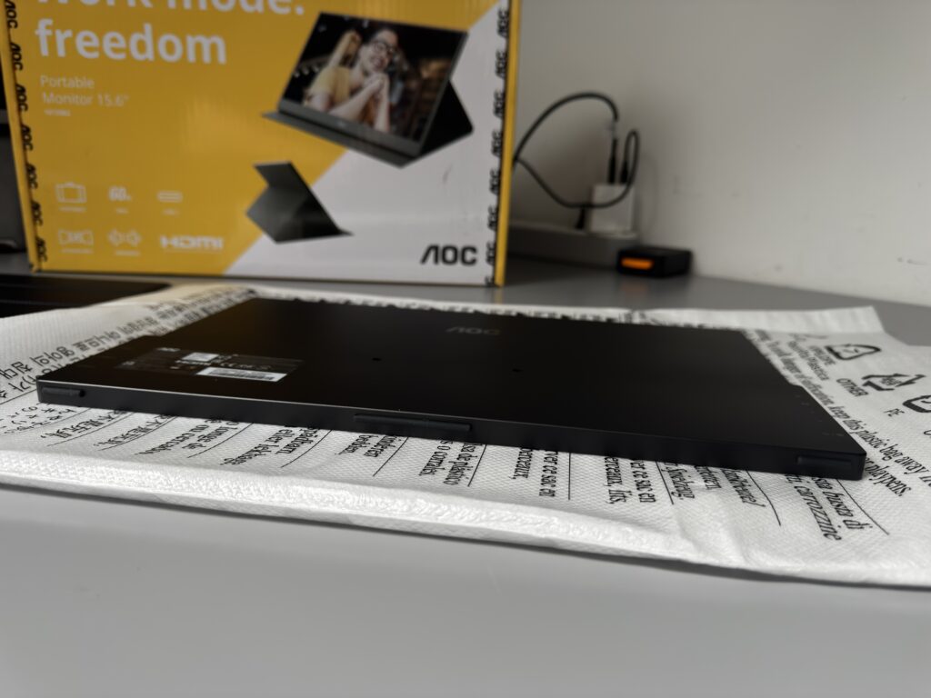 AOC 16T20E2 – recenzja przenośnego monitora IPS Full HD, lekki, praktyczny i tani 10 IMG 6327
