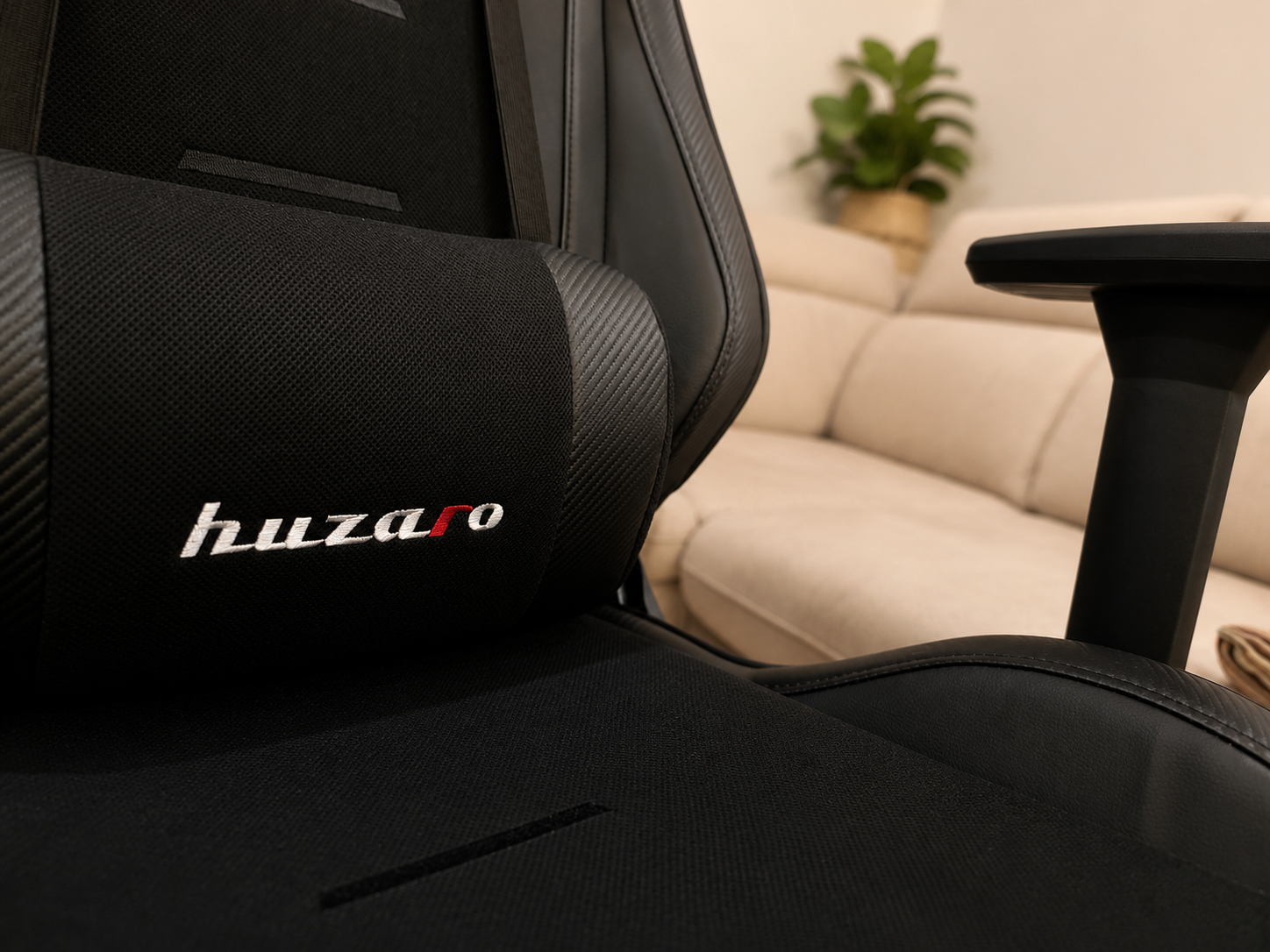 Recenzja Huzaro Force 7.6 – fotela gamingowego za około 570 zł 13 Fotel gamingowy HUZARO FORCE 7.6 Black