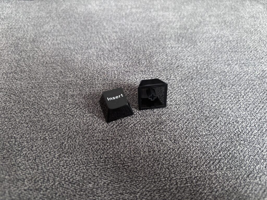 EPOMAKER HE75 V2 - magnetyczna klawiatura 8K z pokrętłem, które można zamienić na klawisze 7 Dodatkowe keycapy