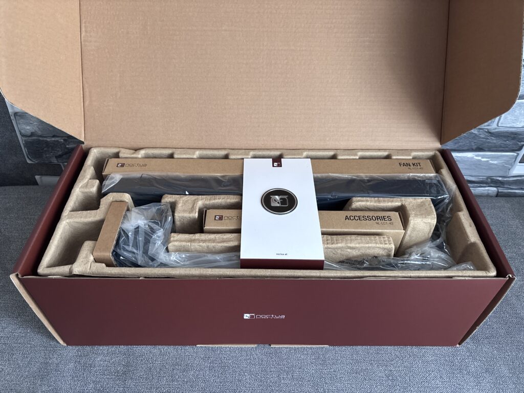 Noctua NL-LC1-42 - pierwsze AiO Noctua i od razu chłodzenie z najwyższej półki 5 Wnętrze