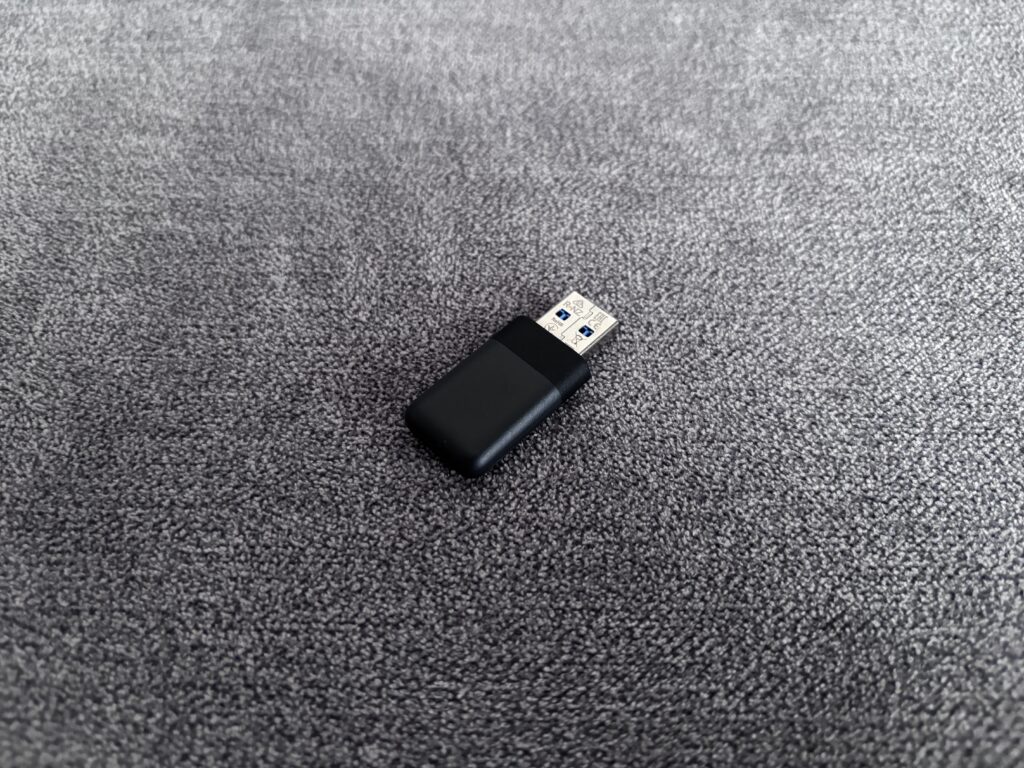 TP-Link Archer TX23U - mały adapter USB Wi-Fi 6 AX1800, który może szybko odświeżyć starszy komputer 4 Wygląd zewnętrzny
