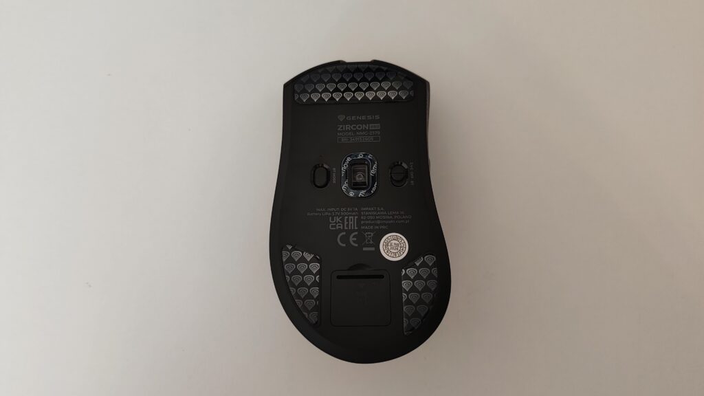 Genesis Zircon 880 – nowy członek kultowej linii 10 Genesis Zircon 880