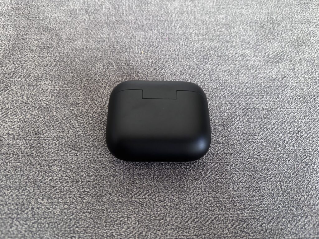 EarFun Air Pro 4+ - czarne słuchawki TWS z ANC, LDAC, aptX Lossless i zaskakująco bogatym wyposażeniem 5 IMG 7194