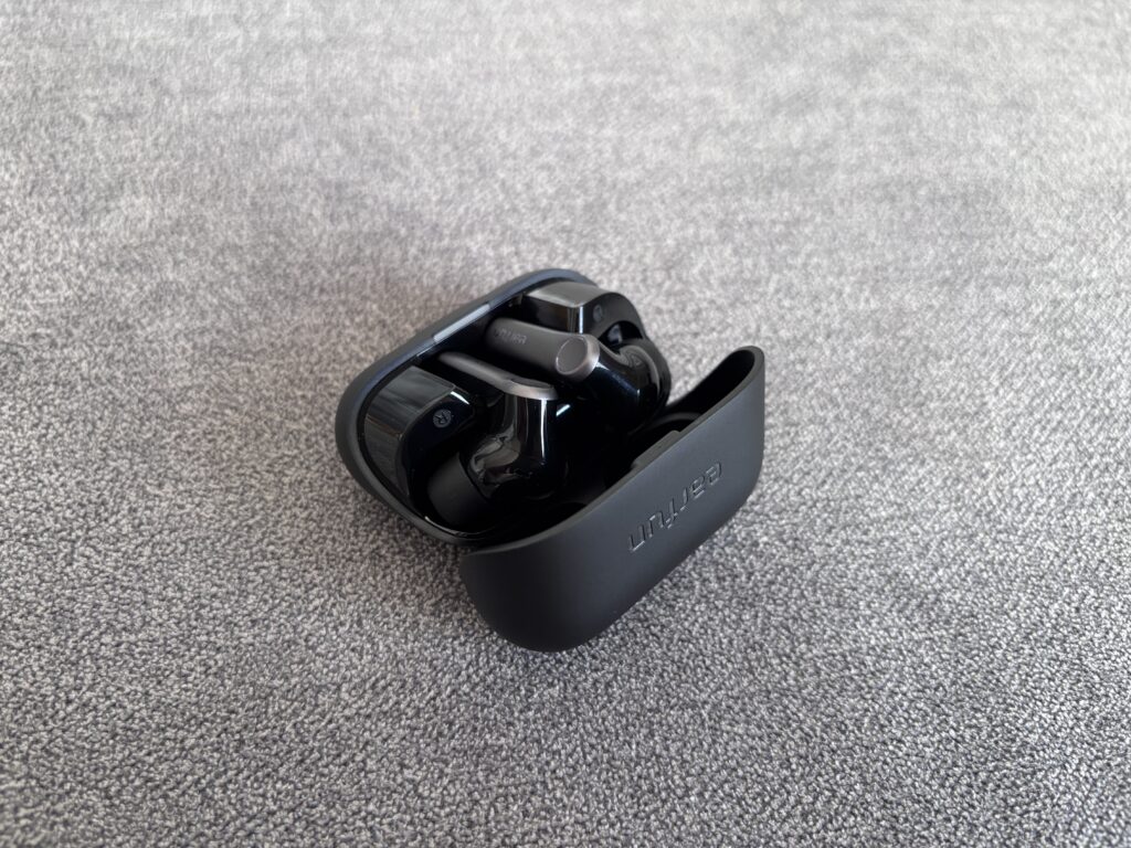 EarFun Air Pro 4+ - czarne słuchawki TWS z ANC, LDAC, aptX Lossless i zaskakująco bogatym wyposażeniem 10 IMG 7198